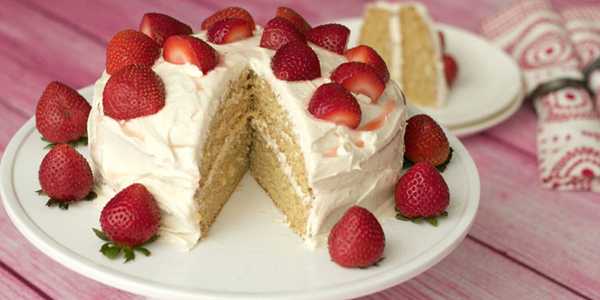 Best Vanilla Cake Recipe For Family Gatherings